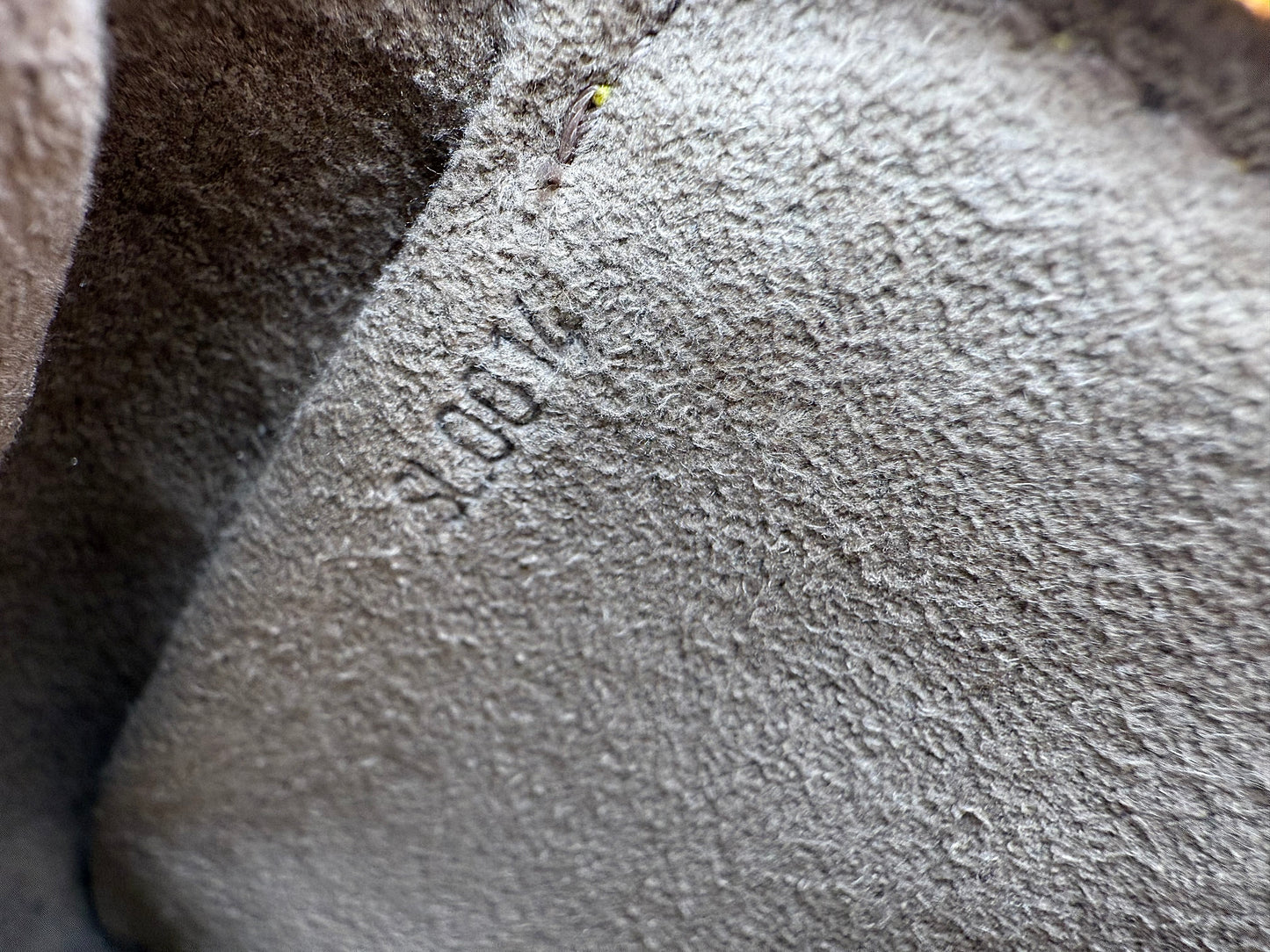 Rare Louis Vuitton x Takashi Murakami Black Multicolour Pochette Accessoires