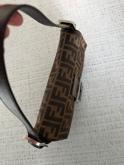 Fendi Baguette