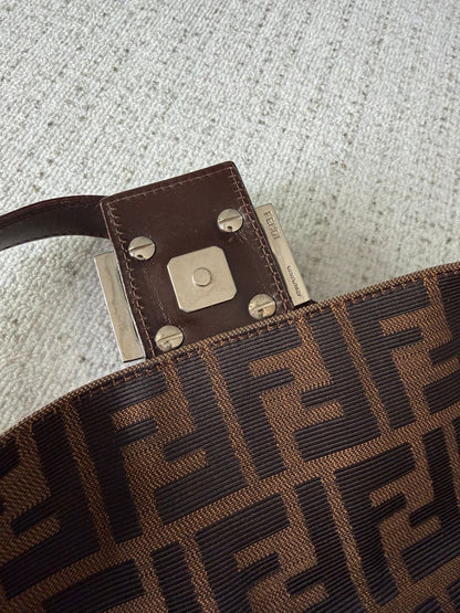 Fendi Baguette