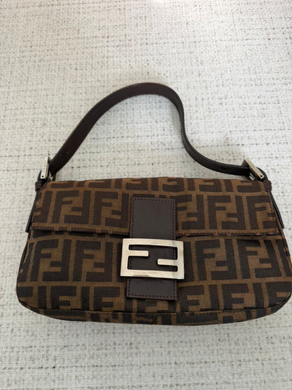 Fendi Baguette
