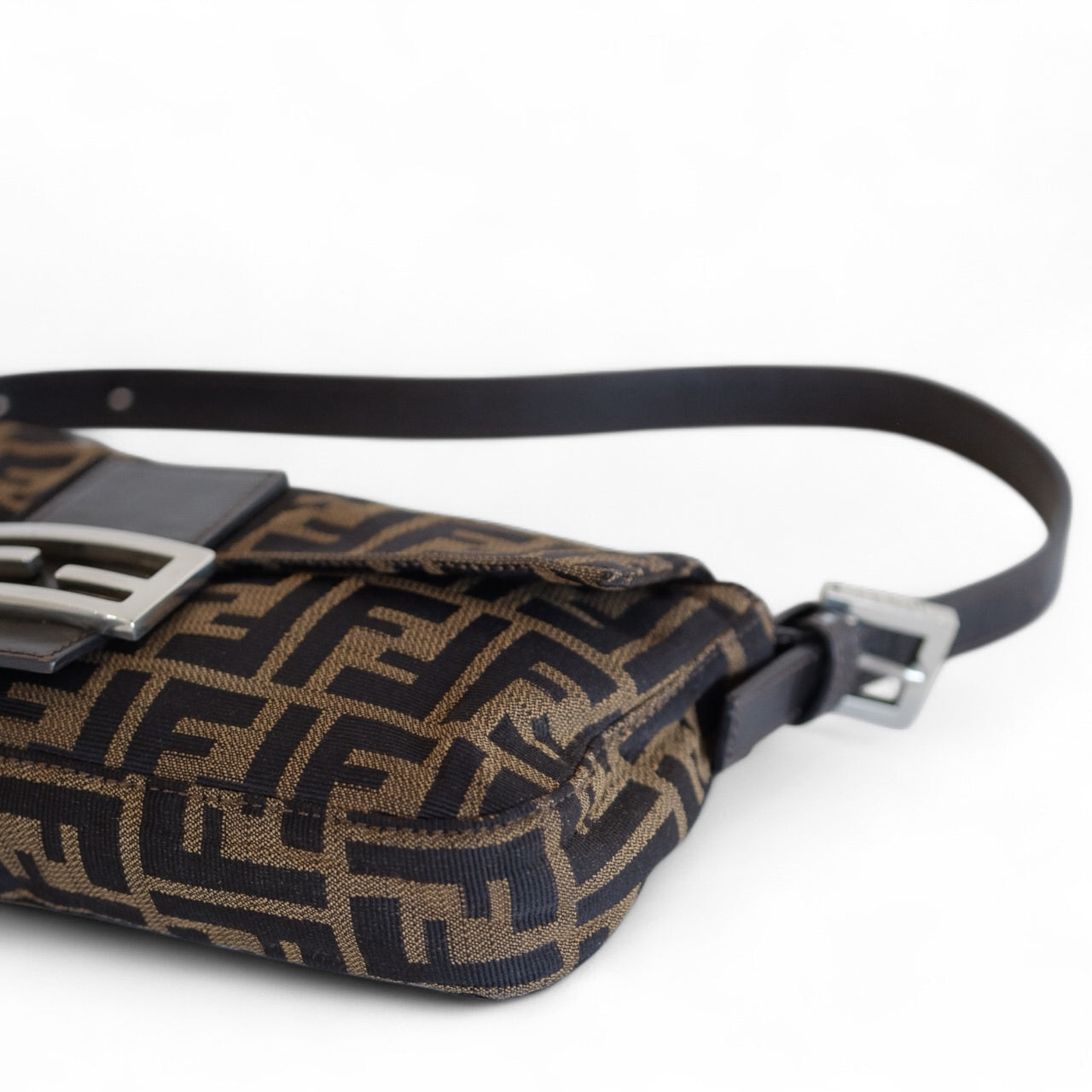 Fendi Zucca Baguette Brown Canvas Shoulder Bag