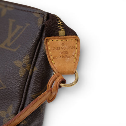 Louis Vuitton Monogram Pochette