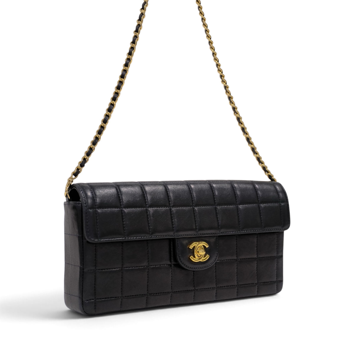 Chanel Chocolate Bar Lambskin Chain Shoulder Bag