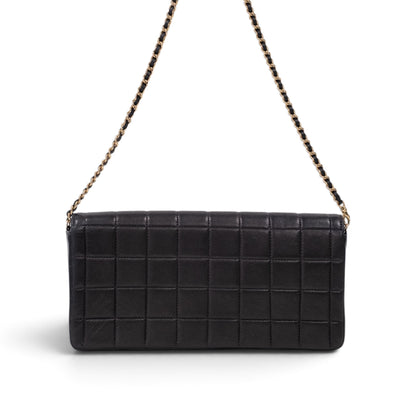 Chanel Chocolate Bar Lambskin Chain Shoulder Bag