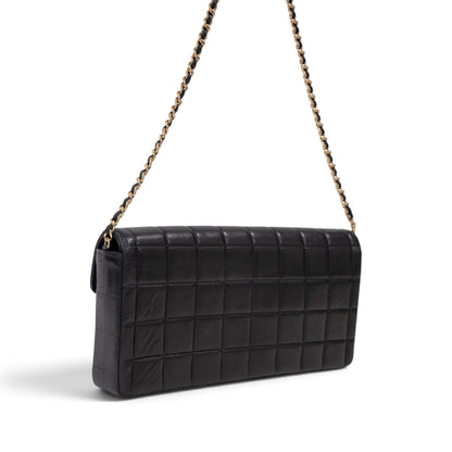 Chanel Chocolate Bar Lambskin Chain Shoulder Bag