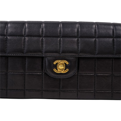Chanel Chocolate Bar Lambskin Chain Shoulder Bag