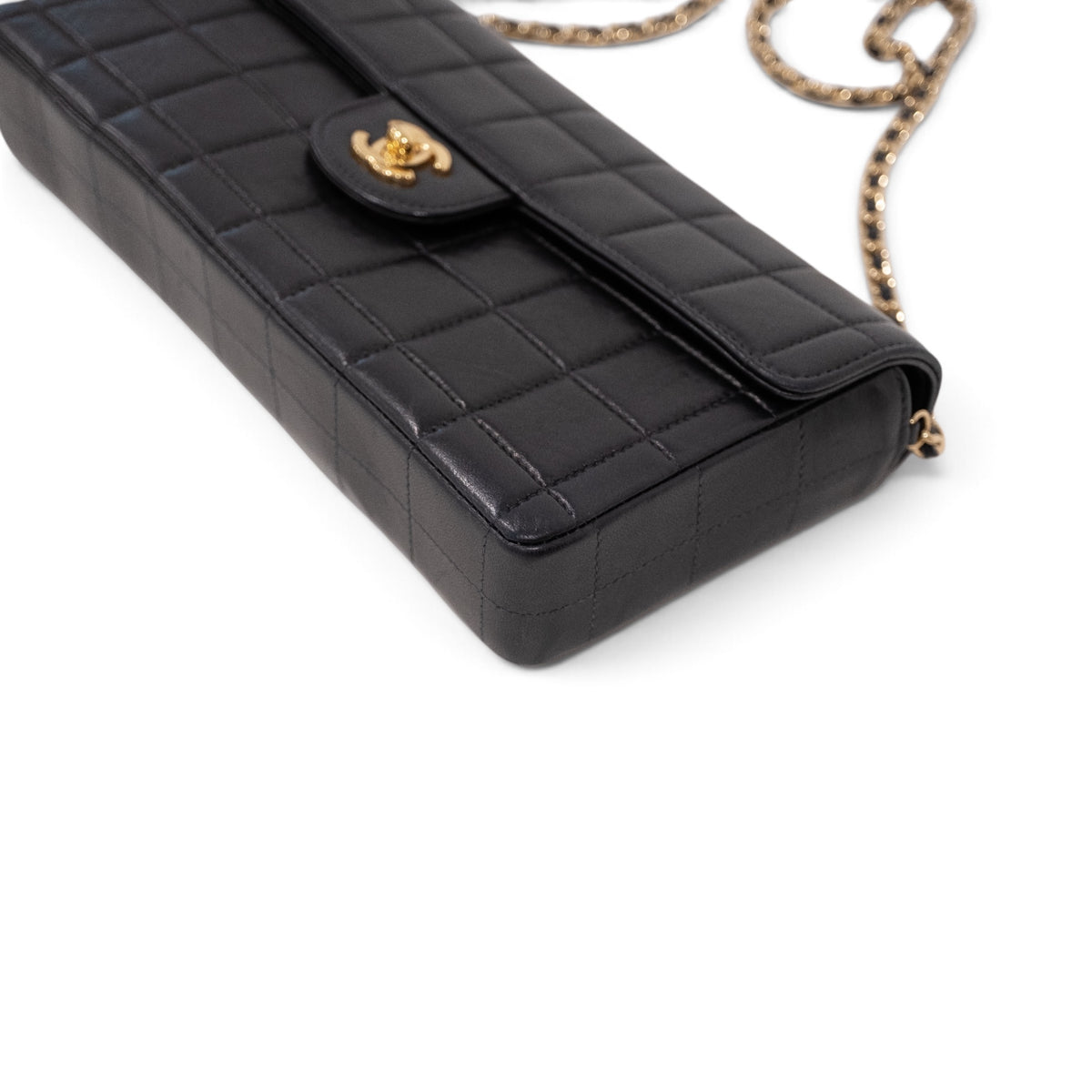 Chanel Chocolate Bar Lambskin Chain Shoulder Bag