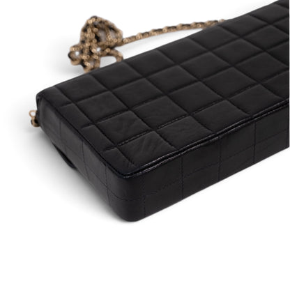 Chanel Chocolate Bar Lambskin Chain Shoulder Bag