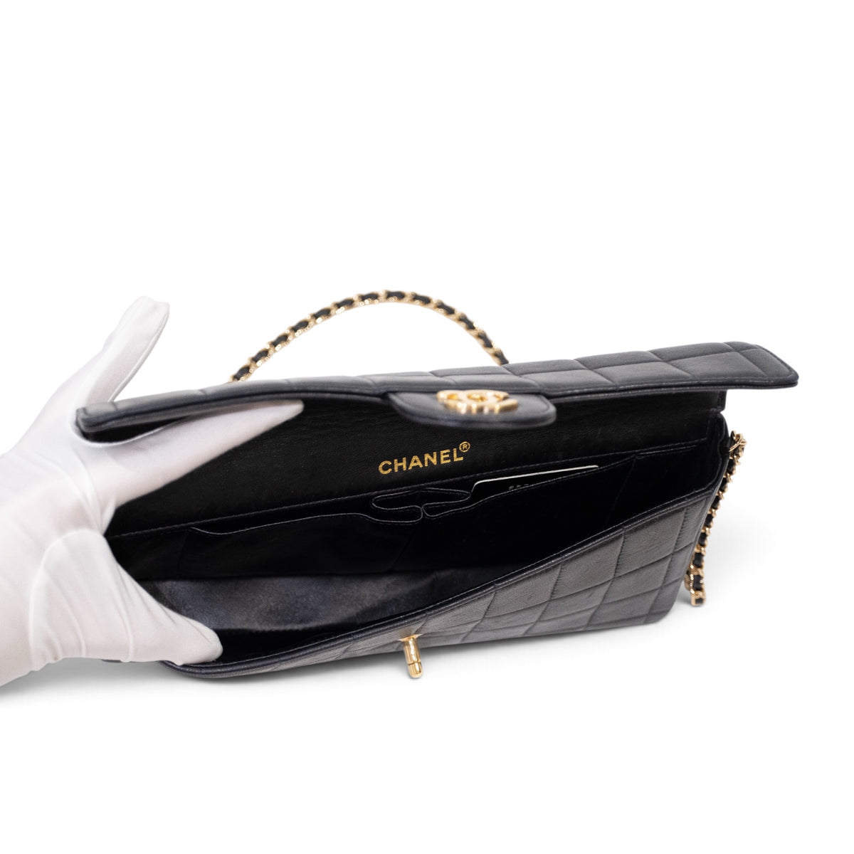 Chanel Chocolate Bar Lambskin Chain Shoulder Bag